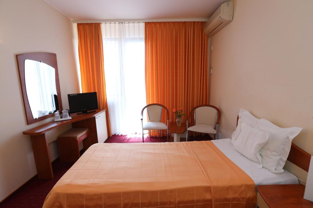 Hotel Doina Нептун Екстер'єр фото